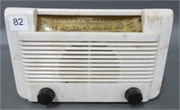 GENERAL ELECTRIC MODEL C122 RADIO -NO CORD