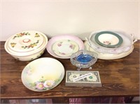 Lots of miscellaneous China glassware
