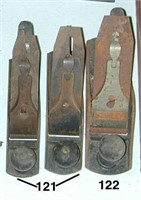 Stanley 4 1/2 wide body smooth plane, was found in