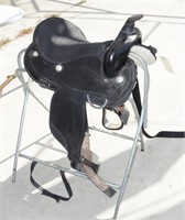 Horse Saddle by Abetta Size 15