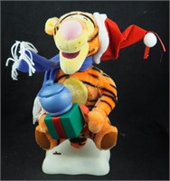 Pooh " Tigger" Christmas Animated Musical Figure