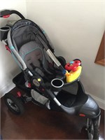Jeep Jogging Stroller With Activity Center