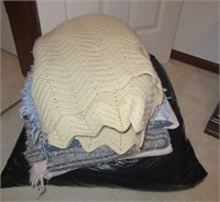 (7) Blankets including throw blankets and