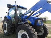 2012 NH T6070 Plus w/NH Ldr, 2300 Hrs