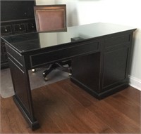Bombay Furniture Stanton Desk and Chair