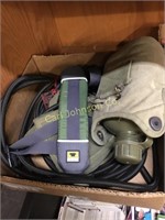 BOX MILITARY SURPLUS/CANTEEN/BUNGEE CORD