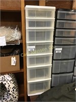 7 BIN PLASTIC STORAGE