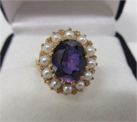 Ladies 10K Gold Ring with Amethyst & Pearls