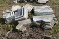 7- VARIOUS SIZE PIECES OF ITALIAN MARBLE