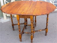 Furniture Oak Drop Leaf Gate Leg Dinning Table