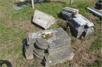 4- VARIOUS SIZE PIECES OF ITALIAN MARBLE
