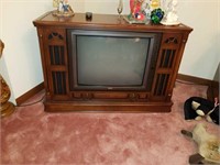 RCA floor model tv