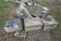 13- VARIOUS SIZE PIECES OF ITALIAN MARBLE