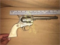 Vintage Hubley Cowboy toy cap pistol gun