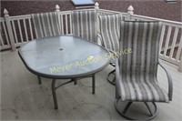 Patio Furniture Set - Table & 4 Chairs