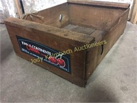 Old wooden cherry fruit shipping crate -Continente