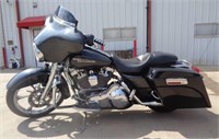 2006 Harley Davidson Street Glide Motorcycle