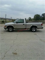 2000 Chevrolet S10 Pickup Regular cab Base