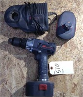 Ingersoll Rand 1/2" drill w/ 2batteries & charger