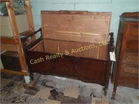 CAVALIER CEDAR CHEST