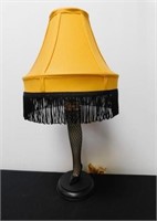 SEXY LEG TABLE LAMP