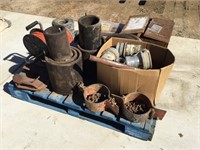 Pallet of Misc Fittings, Skillets, Pipe Lifters,