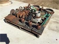 Pallet of Gate Valves and Misc