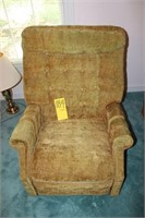 green recliner chair