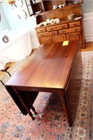 cherry drop leaf table with extra leaf