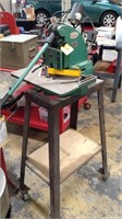 Grizzly Industrial 4ton hand notcher