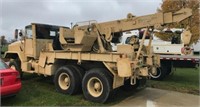 '86 AM General Military Wrecker/Boom Truck