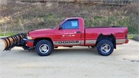 1995 Dodge Ram Truck w/Snowplow