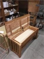 CEDAR BENCH W/STORAGE