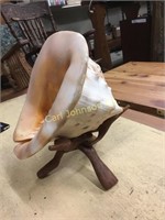 LARGE SEA SHELL W/WOODEN STAND