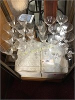 LOT W/ CRYSTAL WATER/WINE/CHAMPAGNE GLASSES