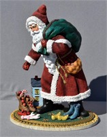 Pipka LE Figurine German St Nick Santa w Papers