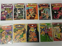 10 Wonder Woman comics