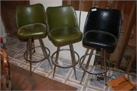 3 Bar Stools