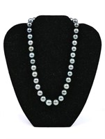 Graduated Single Strand Black Pearl Necklace 17.5"
