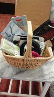 basket of cards wine bags and wine opener set