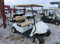 2016 E-Z-Go Golf Cart