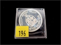 1975 Soloman Islands 30 dollar coin, .999 silver