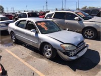 2003 Ford Taurus