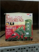 Outdoor holiday lighting accessories pack