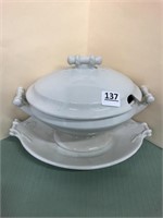 Miniature Meakin Soup Tureen w/ Platter