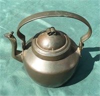 Medium sized Scandinavian tea kettle