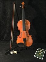 1/2 MV Solid Wood Violin Mendini by Cecilio