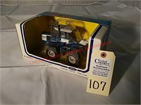 Ertl Ford 1/32 4wd Tractor NIB