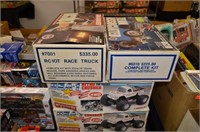EMPTY R/C Vehicle Boxes-USA-1 Trucks & Team Assoc