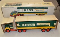 1975 Hess Barrel Truck in Box w/ Barrels